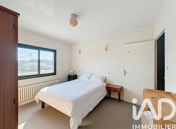 Maison à vendre 11 pièces 223 m² Saint-Chély-d'Apcher