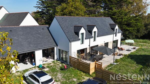 SAINT-PIERRE-QUIBERON - Vente maison contemporaine de plus de 200 m² à deux pas des plages