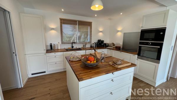 SAINT-PIERRE-QUIBERON - Vente maison contemporaine de plus de 200 m² à deux pas des plages