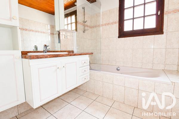 Maison à vendre 6 pièces 143 m² Eygurande