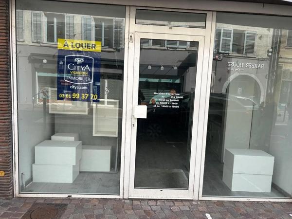 Local commercial à louer 100m² Montbéliard (25200)