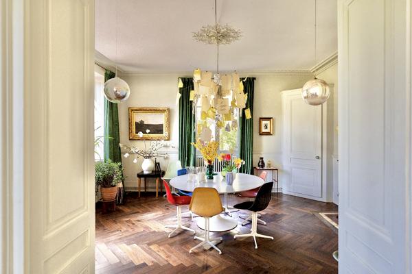 Maison
         13 pièces
        - 370 m² Exclusivité 1 200 000 € *