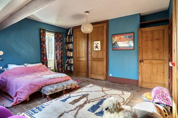 Maison
         13 pièces
        - 370 m² Exclusivité 1 200 000 € *