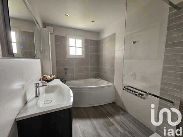 Maison à vendre 6 pièces 143 m² Bû