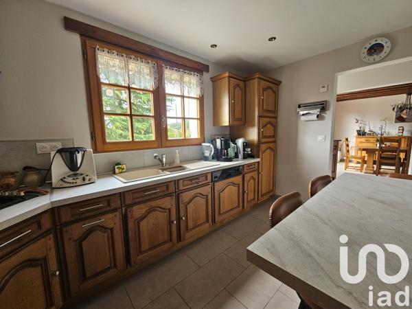 Maison à vendre 6 pièces 143 m² Bû