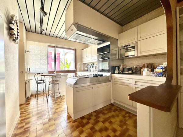 Villemomble- Maison 5P/4ch- 147m2+ Sous-Sol- Jardin Paysager 425m2