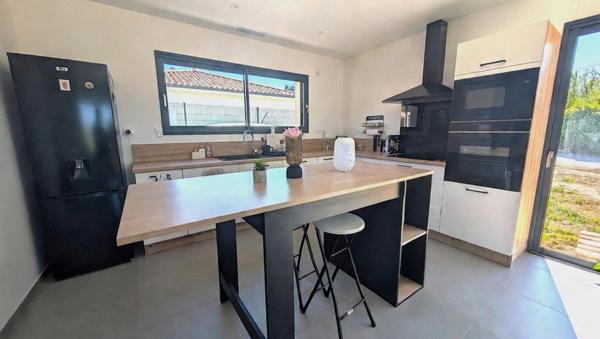Maison contemporaine de plain-pied 114 m²