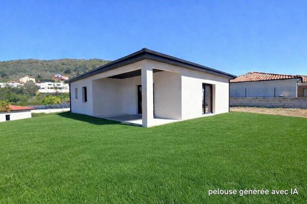 Maison contemporaine de plain-pied 114 m²