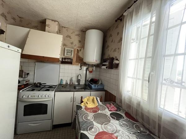 Maison à vendre 119 460 € La Chapelaude 4 p 84 m² DPE D