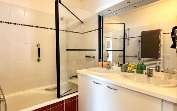 Appartement à vendre    3 pièces •  Balaruc-les-Bains