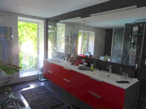 A COUZEIX MAGNIFIQUE LONGERE REFAITE A NEUF DE 364 M² HABITABLES AVEC PISCINE SANS VIS A VIS 5 CHAMBRES ETC...