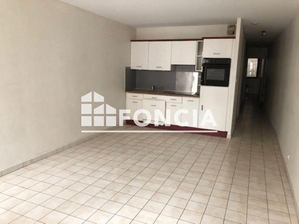 Location Appartement 2 pièces 47.23 m² - 32 RUE DE L'HORLOGE Gex 01170