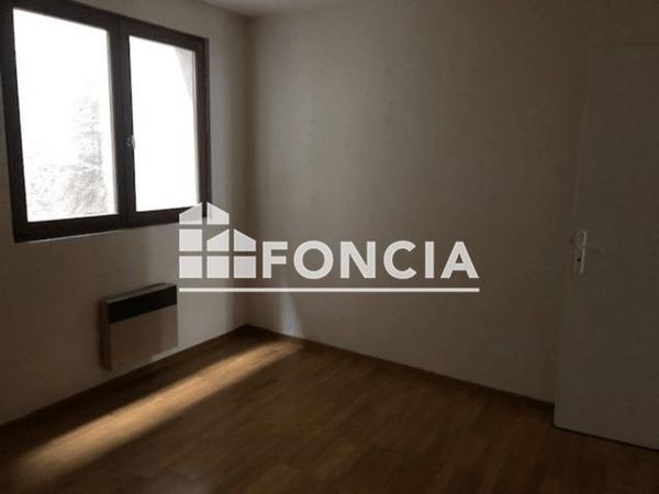 Location Appartement 2 pièces 47.23 m² - 32 RUE DE L'HORLOGE Gex 01170