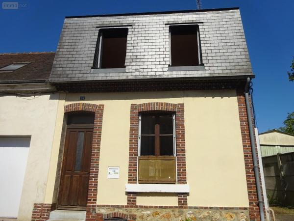 Maison de ville à vendre à Nogent-le-Rotrou dans l'Eure-et-Loir (28400), ref : NOG 936