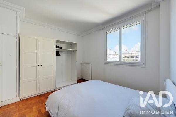 Appartement à vendre 4 pièces 105,65 m² Courbevoie