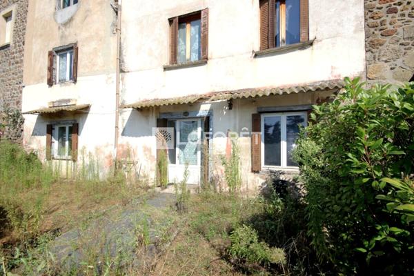 Achat maison Saint-Symphorien-sur-Coise - 8 pièce(s) - 354 m² - 170 000 €