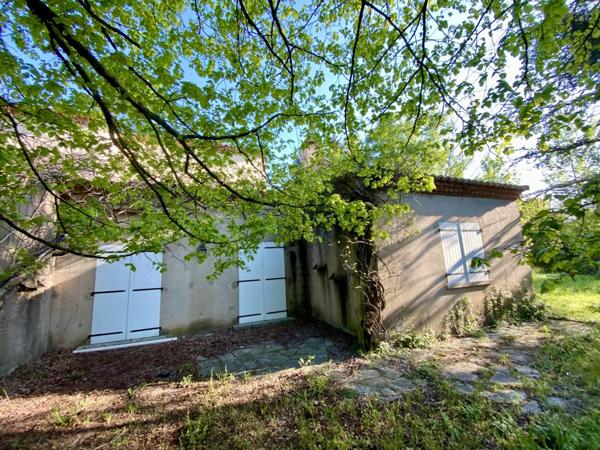 Villa d’exception à rénover – Parc arboré de 3 906 m² – Clapiers