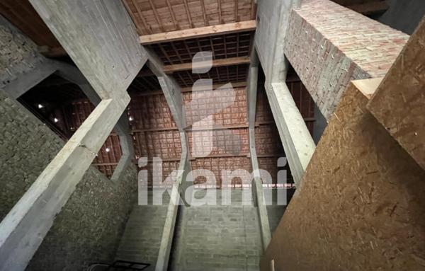 Fonds De Commerce de 2 312 m²