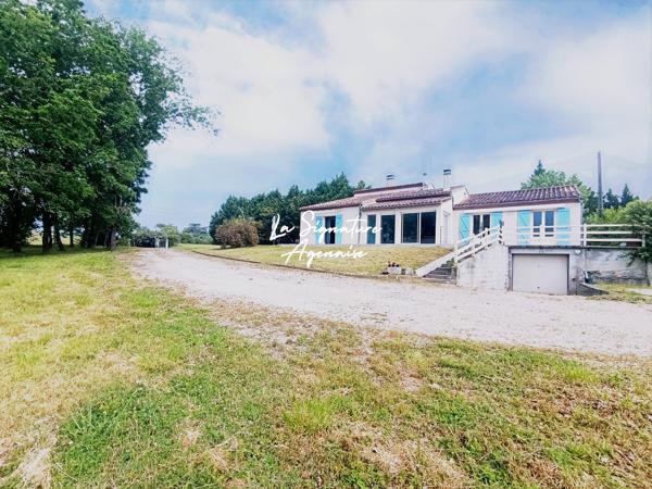 MAISON DE 242 M² AVEC MAGNIFIQUE VUE ET TERRAIN DE 12 098 M²