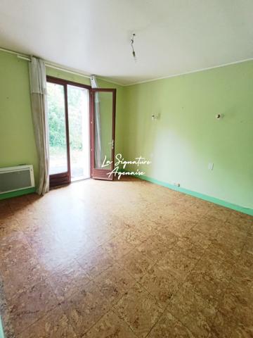 MAISON DE 242 M² AVEC MAGNIFIQUE VUE ET TERRAIN DE 12 098 M²