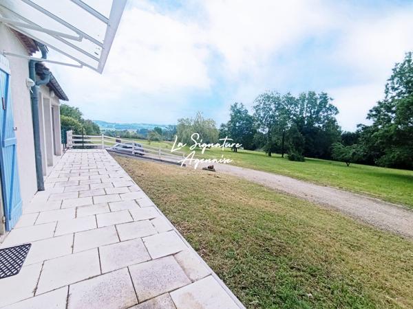 MAISON DE 242 M² AVEC MAGNIFIQUE VUE ET TERRAIN DE 12 098 M²
