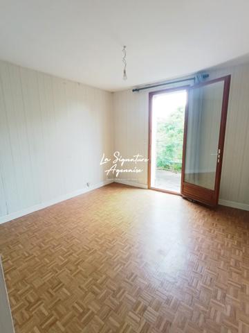 MAISON DE 242 M² AVEC MAGNIFIQUE VUE ET TERRAIN DE 12 098 M²