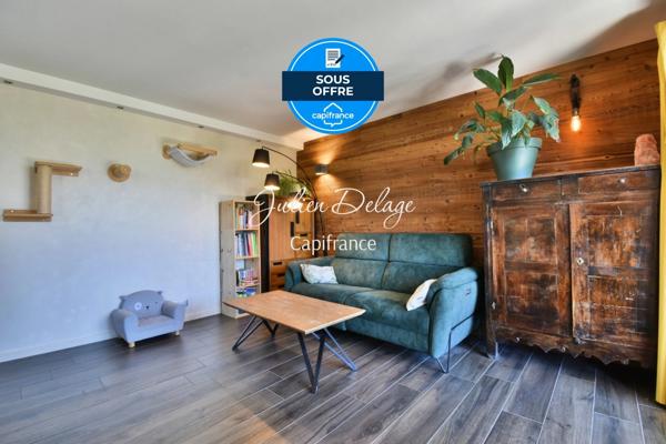 Magnifique appartement T4 rénové avec terrasse, vue lac et parking