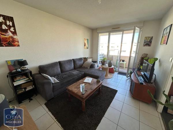 Appartement à louer 2 pièces 35.6m² Poitiers (86000)