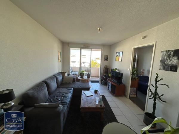 Appartement à louer 2 pièces 35.6m² Poitiers (86000)