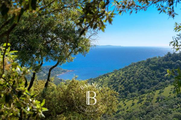Bormes-les-Mimosas, Villa 5 Chambres -  150 m² à vendre