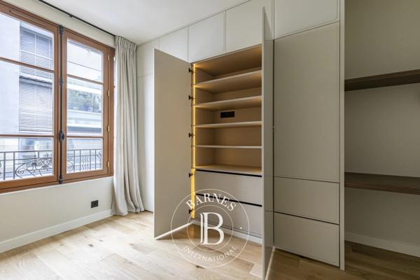 Paris 15ème, Maison 4 Chambres -  222 m² à vendre