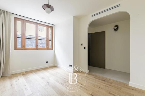 Paris 15ème, Maison 4 Chambres -  222 m² à vendre