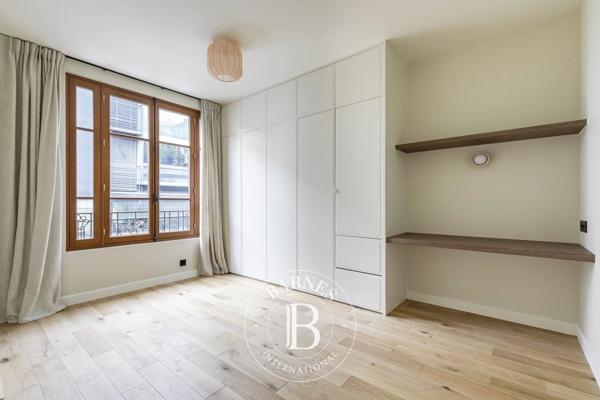 Paris 15ème, Maison 4 Chambres -  222 m² à vendre