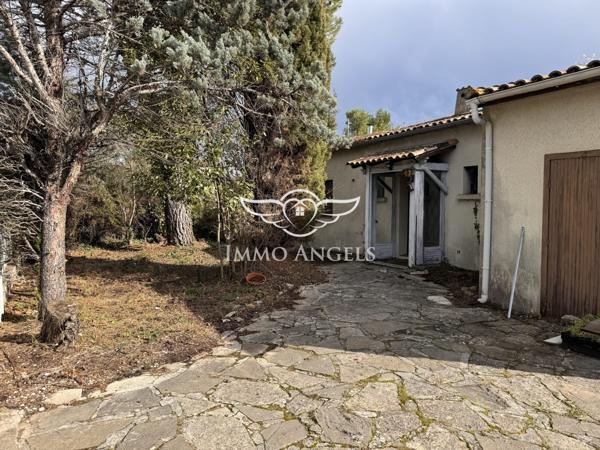 Maison à rénover terrain 821m²