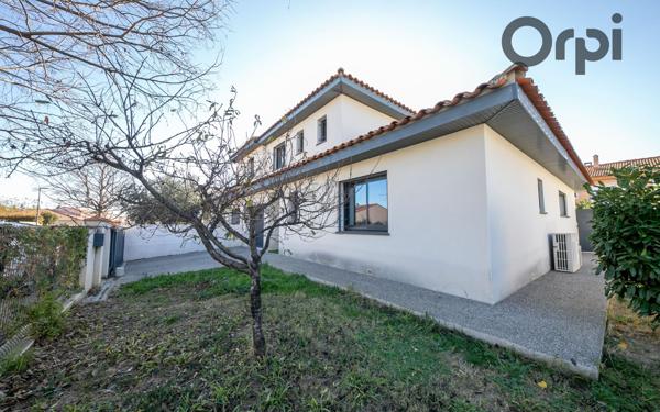 Maison à vendre    5 pièces • 125 m2 Pézilla-la-Rivière