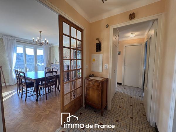 à 5 min du Centre, Appartement Type 4 avec Terrrasse et Parking