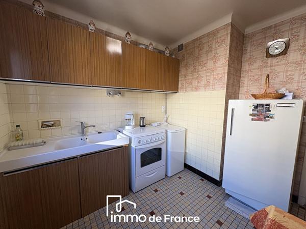 à 5 min du Centre, Appartement Type 4 avec Terrrasse et Parking