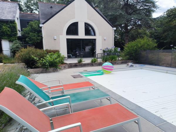 Demeure de charme avec parc, piscine et volumes exceptionnels, à Vigneux-de-Bretagne