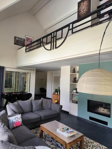 Demeure de charme avec parc, piscine et volumes exceptionnels, à Vigneux-de-Bretagne