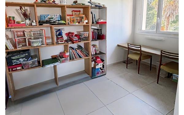 Maison à vendre    5 pièces •  Billère