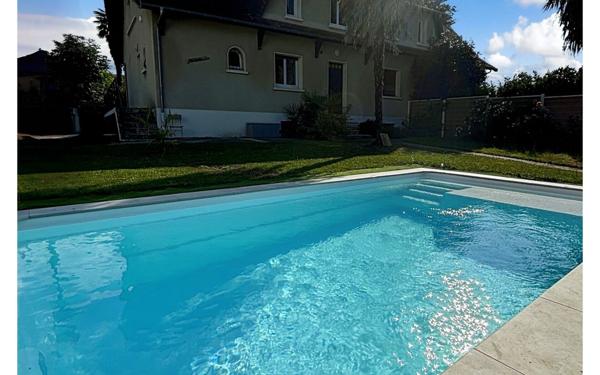 Maison à vendre    5 pièces •  Billère