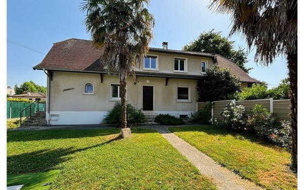 Maison à vendre    5 pièces •  Billère