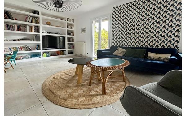 Maison à vendre    5 pièces •  Billère