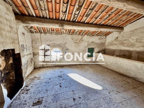 À vendre Immeuble 227 m² - Capestang 34310