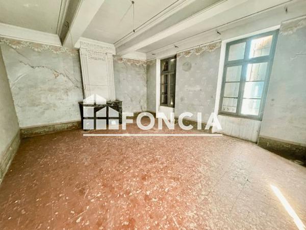 À vendre Immeuble 227 m² - Capestang 34310