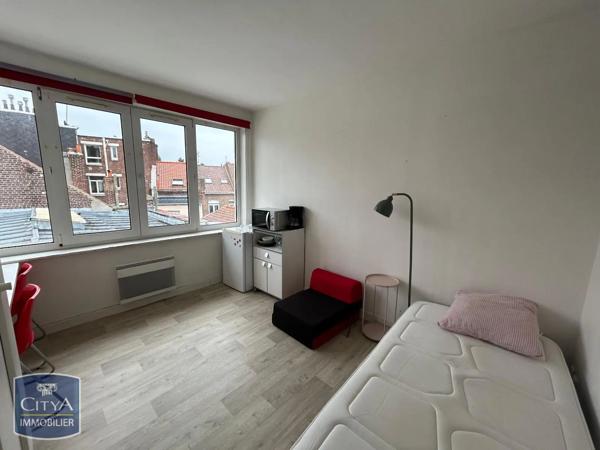Appartement à louer 1 pièce 15.44m² La Madeleine (59110)