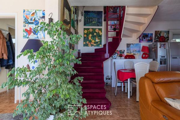 Maison avec studio indépendant, face à la mer