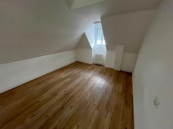 À louer ? Appartement T3 en centre-ville de Laval, proche gare Laval À louer ? Appartement T3 en centre-ville de Laval, proche gare Laval