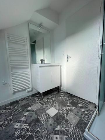 À louer ? Appartement T3 en centre-ville de Laval, proche gare Laval À louer ? Appartement T3 en centre-ville de Laval, proche gare Laval