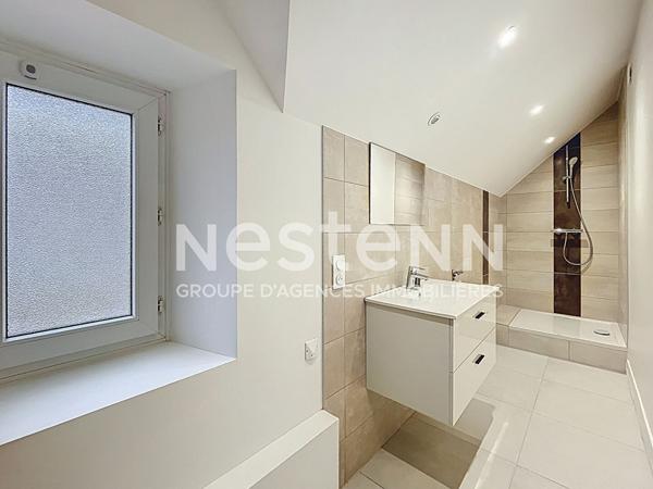À vendre : Appartement entièrement rénové, 3 pièces à Pontarlier